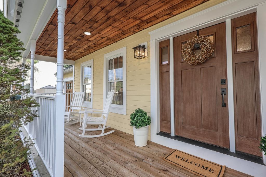 Photo of 41 Pinebrook Road, Nashua, NH 03062 (MLS # 5069967)