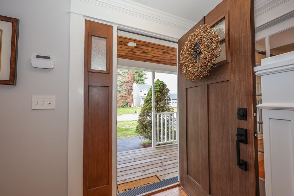 Photo of 41 Pinebrook Road, Nashua, NH 03062 (MLS # 5069967)