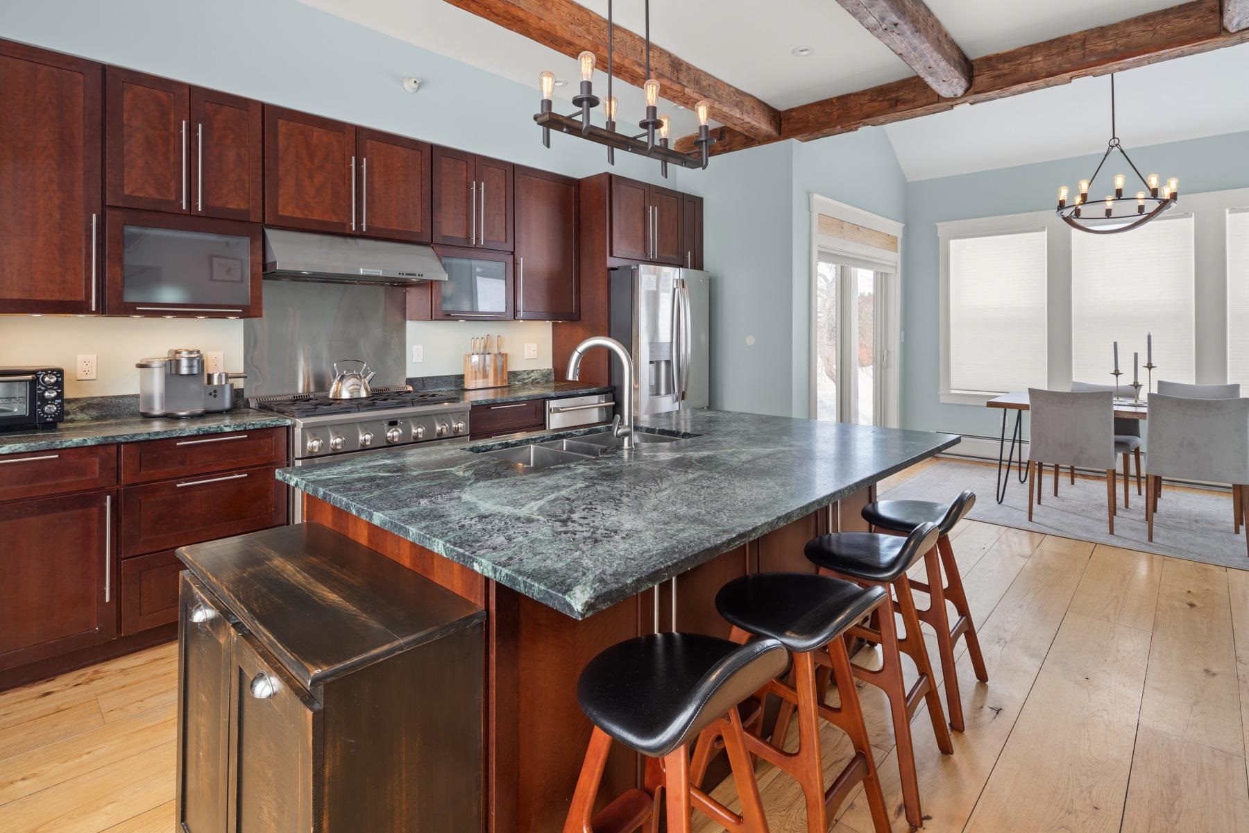 4706 Waterbury Stowe Road 2