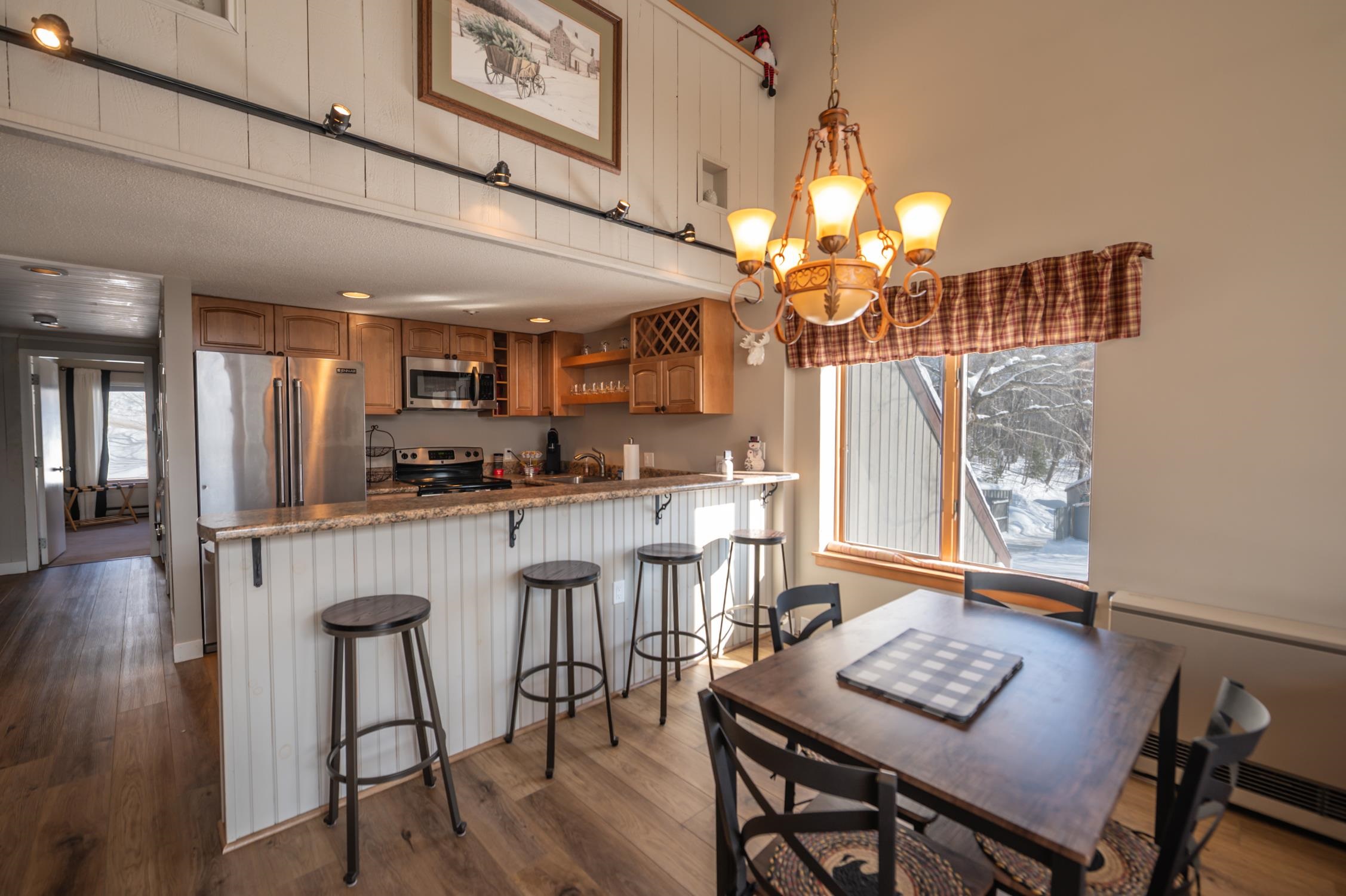 17I Snow Tree Lane Ledges I