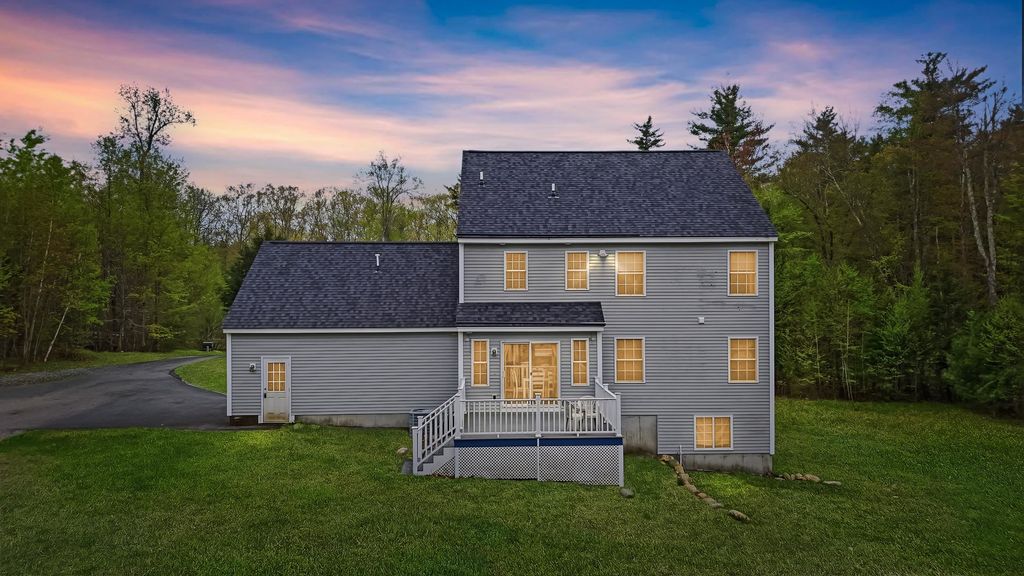 Photo of 23 Phillips Road, Sandown, NH 03873 (MLS # 5089151)