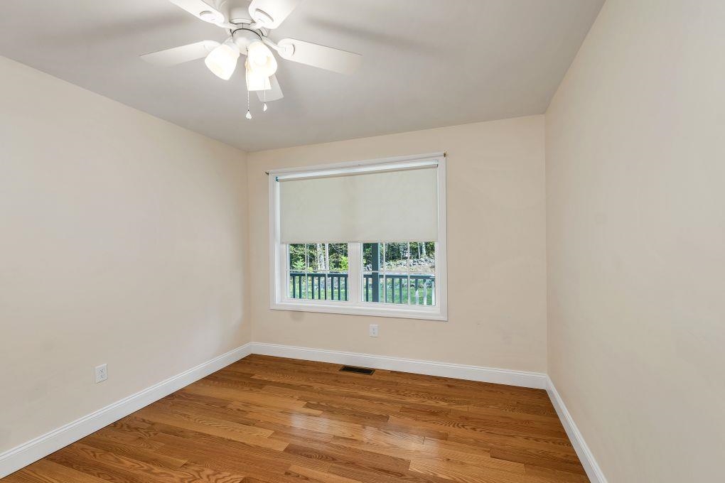 Alton, New Hampshire 03809, United States, 3 Bedrooms Bedrooms, ,2 BathroomsBathrooms,Residential,Active,186118