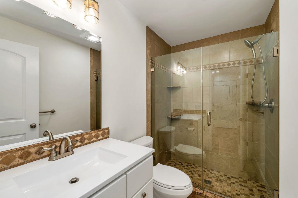 Alton, New Hampshire 03809, United States, 3 Bedrooms Bedrooms, ,2 BathroomsBathrooms,Residential,Active,186118