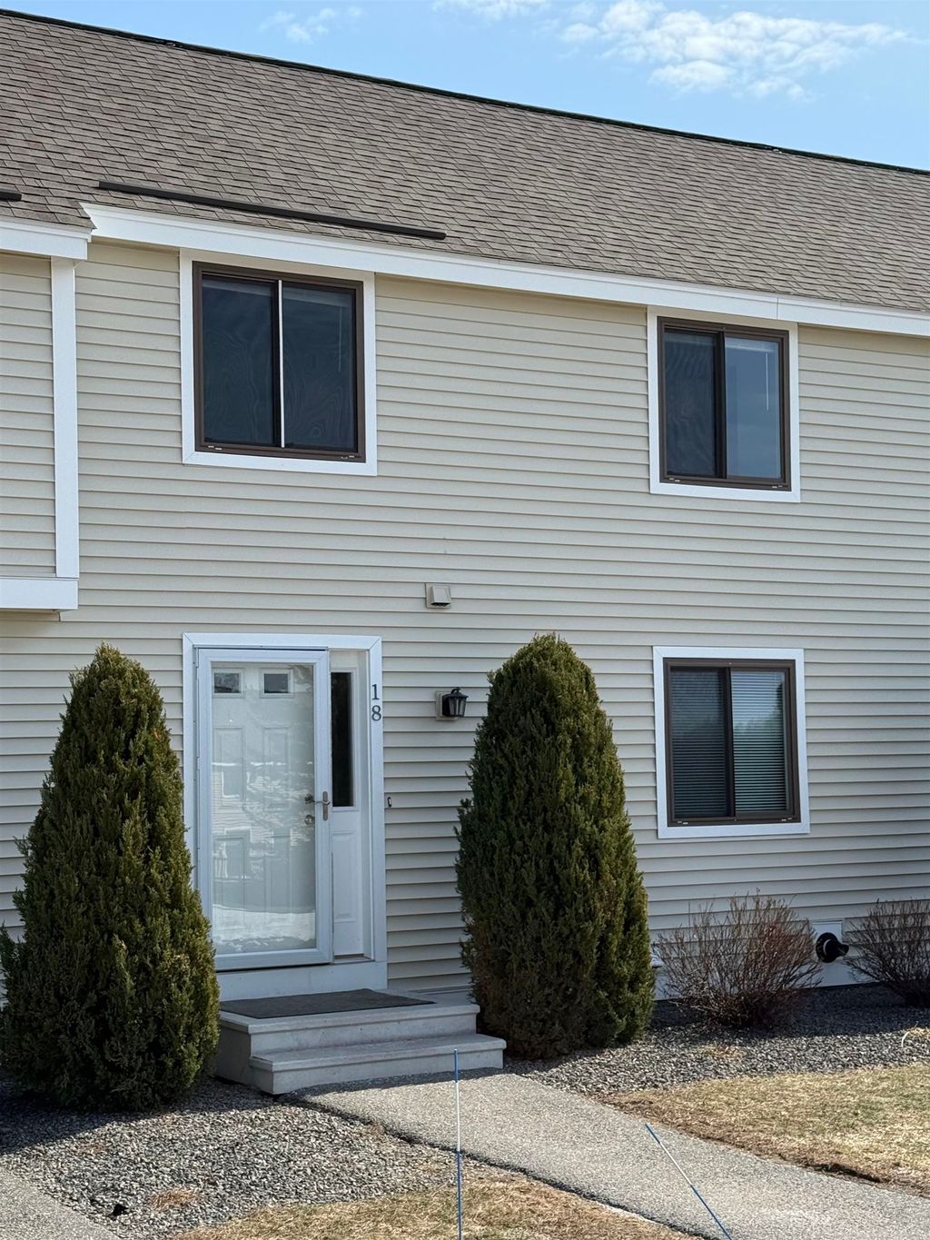 Photo of 18 Pendleton Lane, Londonderry, NH 03053 (MLS # 5078984)