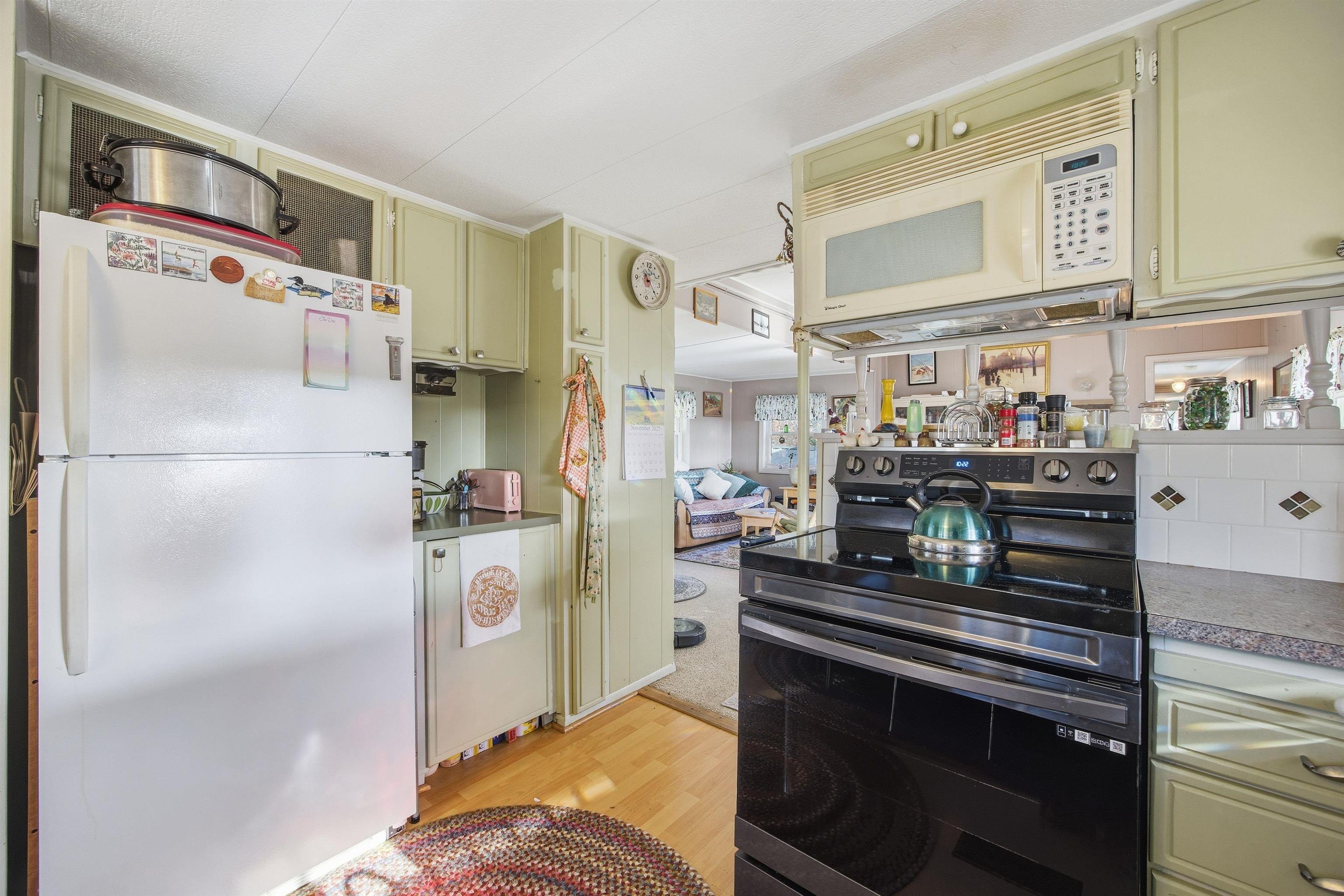 862 Mayhew Turnpike 1