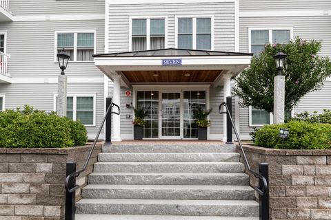 7 Sterling Hill Lane 725 Exeter NH 03833