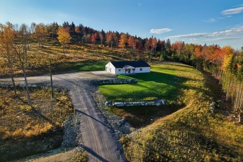 20 Deer Crossing Way Errol NH 03579