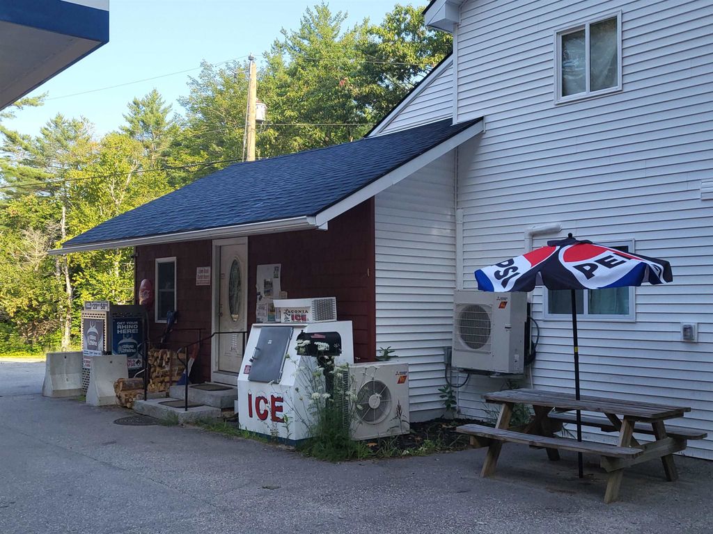 Photo of 1004 Bearcamp Highway, Tamworth, NH 03883 (MLS # 5056049)