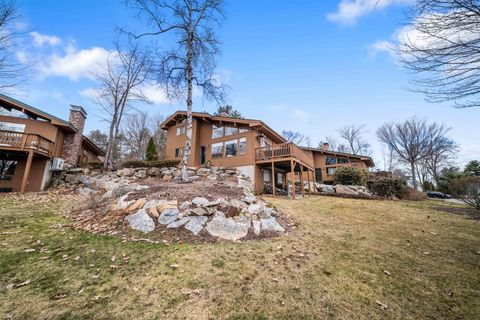 Photo of 27 Fern Lane, Laconia, NH 03246 (MLS # 5082745)