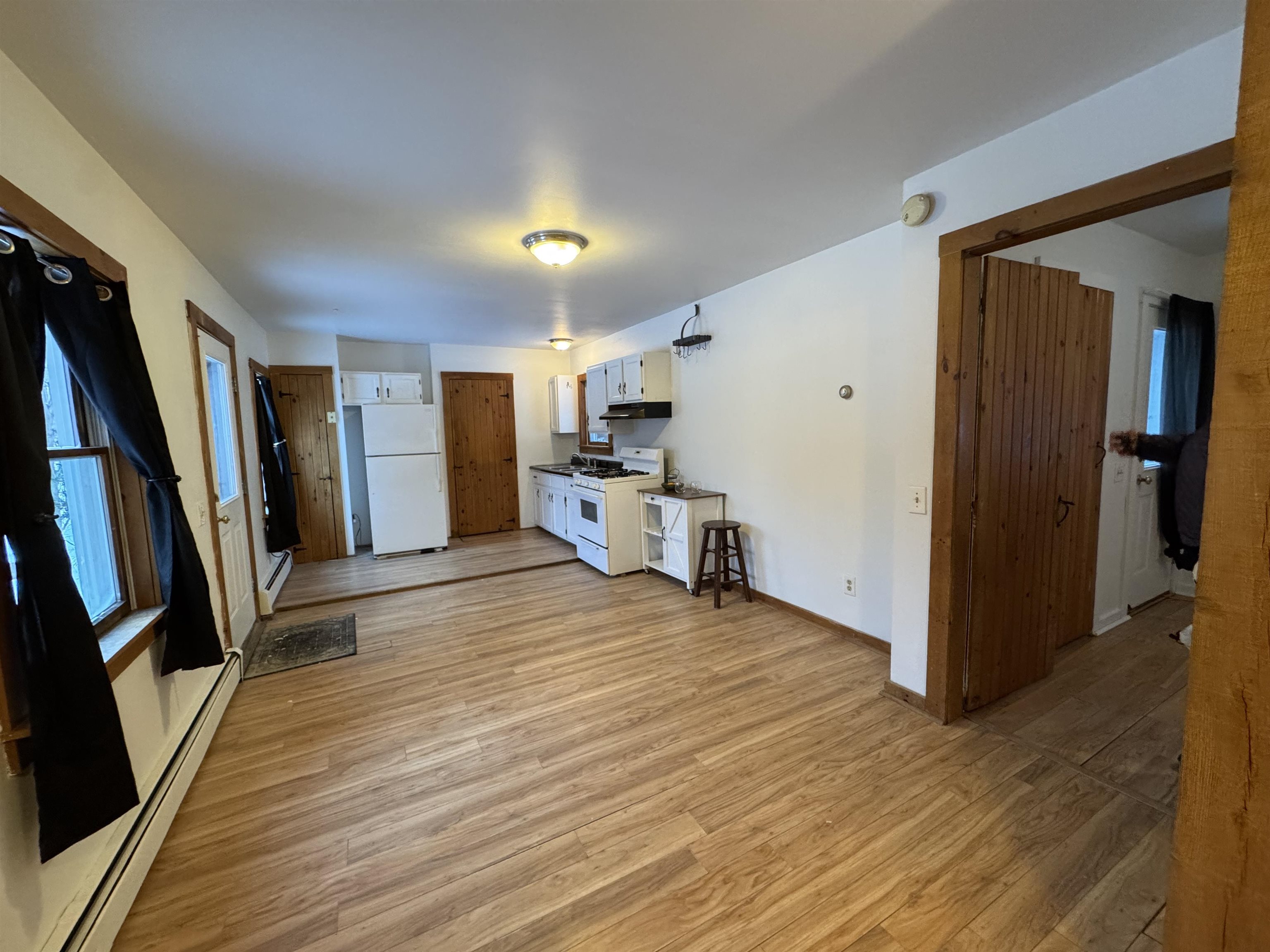 Elmore, Vermont 05661, United States, 2 Bedrooms Bedrooms, ,1 BathroomBathrooms,Residential,Pending,13812