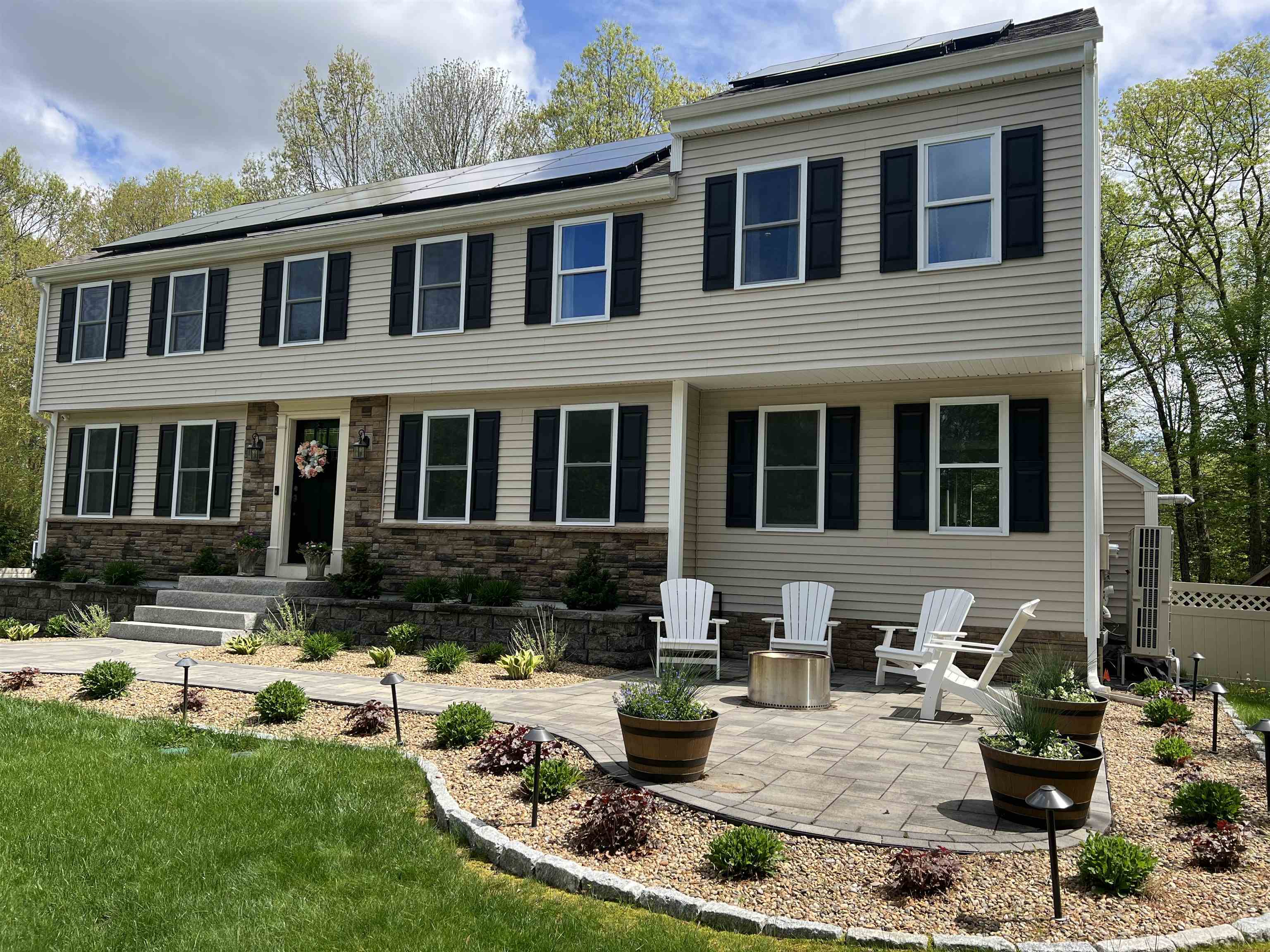 11 Village Brook Lane
