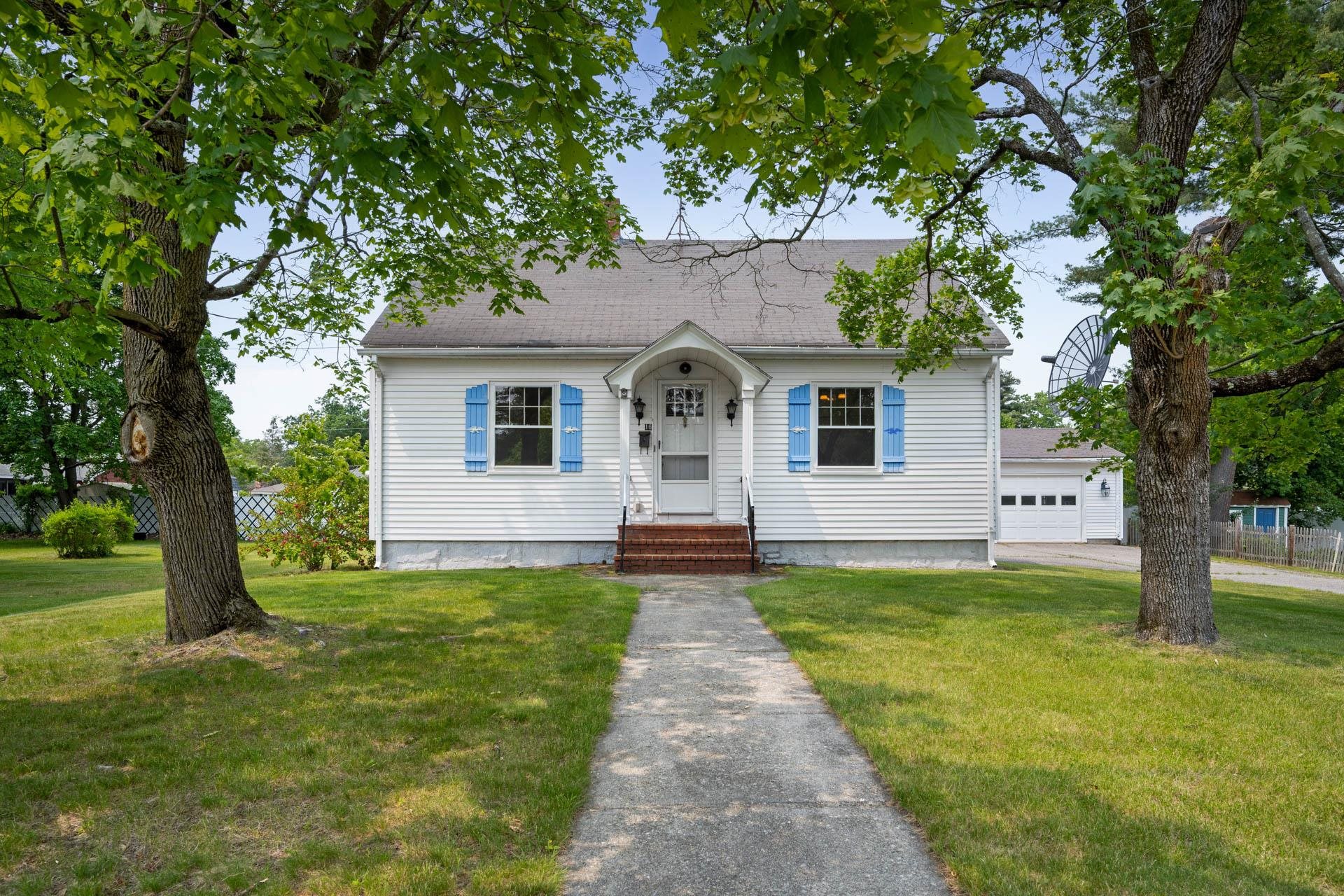 Nashua, New Hampshire 03064, United States, 3 Bedrooms Bedrooms, ,2 BathroomsBathrooms,Residential,Pending,145377