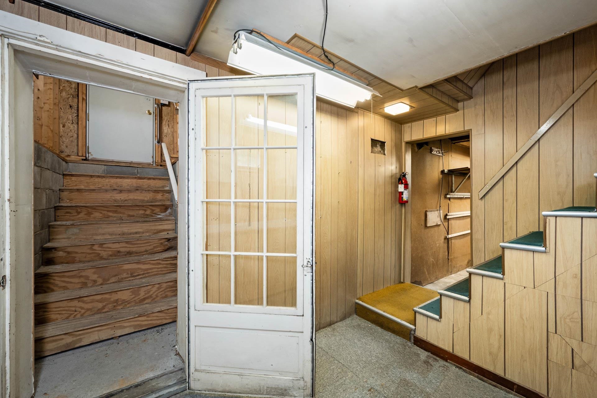 Nashua, New Hampshire 03064, United States, 3 Bedrooms Bedrooms, ,2 BathroomsBathrooms,Residential,Pending,145377