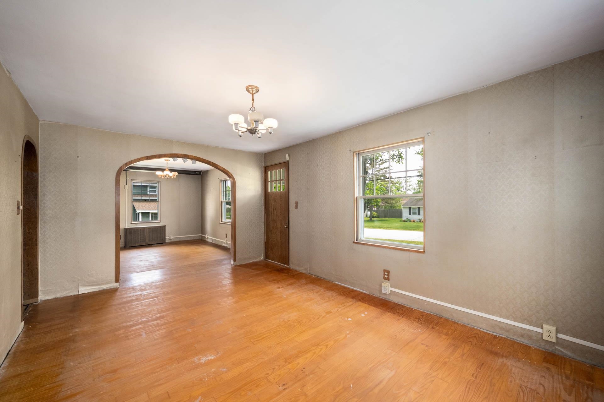 Nashua, New Hampshire 03064, United States, 3 Bedrooms Bedrooms, ,2 BathroomsBathrooms,Residential,Pending,145377