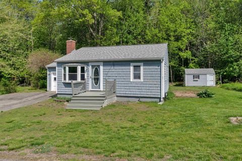 Photo of 14 Phinney Lane, Exeter, NH 03833 (MLS # 5090155)