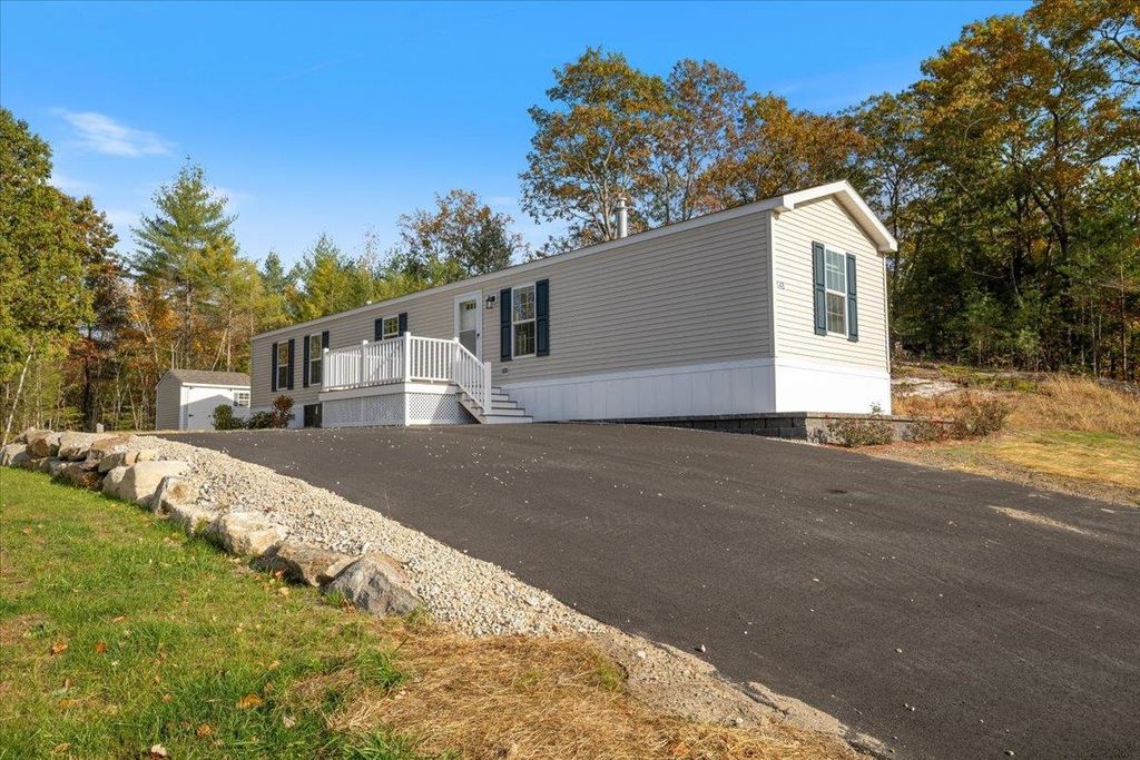 Photo of 843 High Street #14B, Candia, NH 03034 (MLS # 5066689)