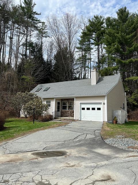 Photo of 6 Oak Ridge Road #30, Lebanon, NH 03784 (MLS # 5088903)