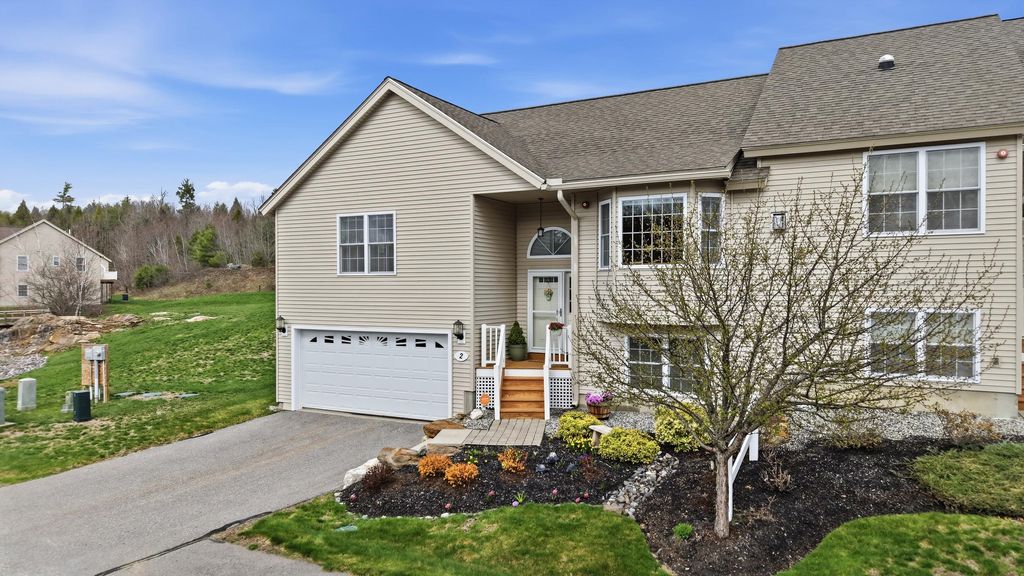 Photo of 2 Chase Road, Fremont, NH 03044 (MLS # 5084890)