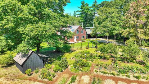 388 Pettingill Hill Road Lyndeborough NH 03082