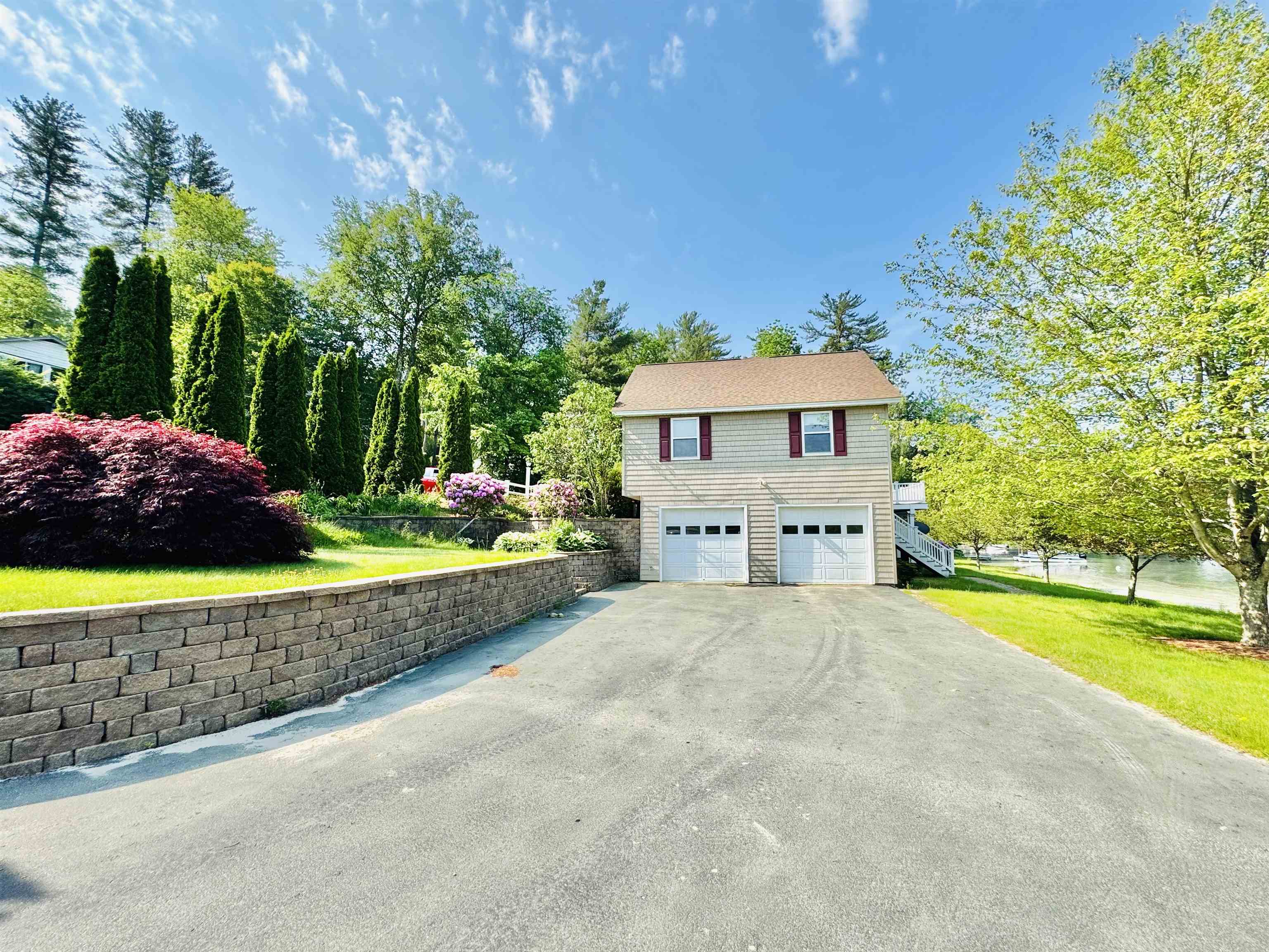 1 Jenny Dickey Hill Road