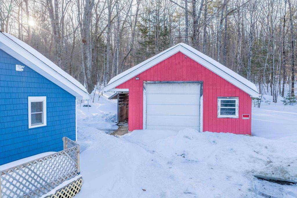 Photo of 11 Chemung Road, Meredith, NH 03253 (MLS # 5077304)