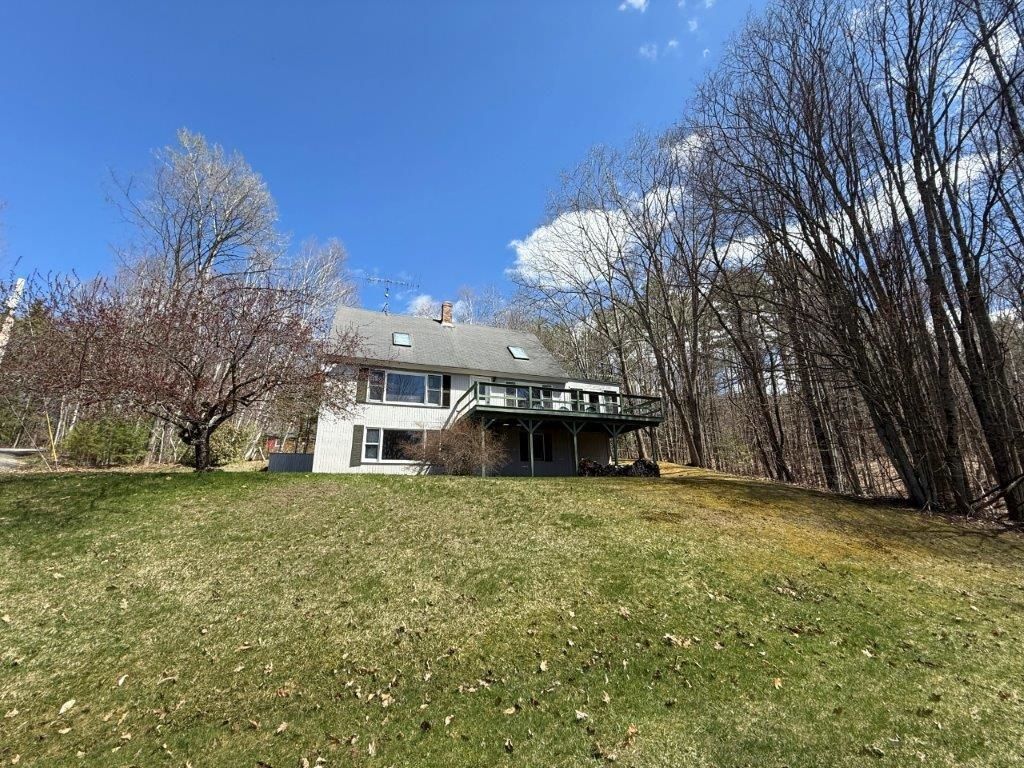 Photo of 33 Kolbe Lane, Enfield, NH 03748 (MLS # 5085638)
