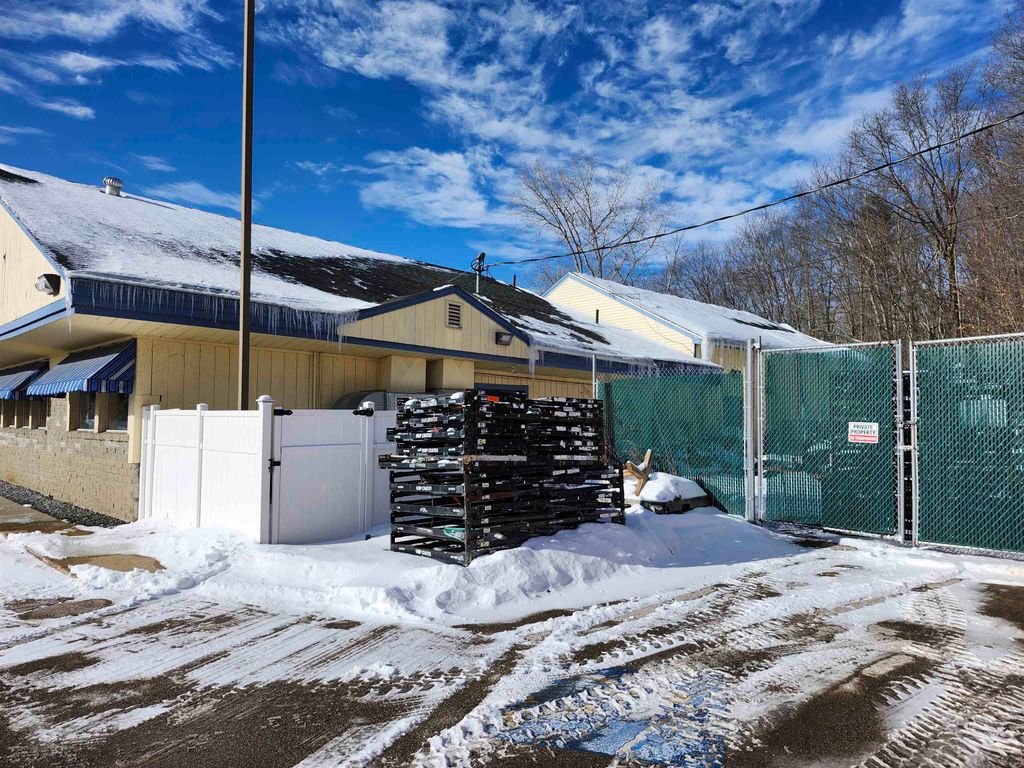 Photo of 25 Manchester Street, Concord, NH 03301 (MLS # 5076738)