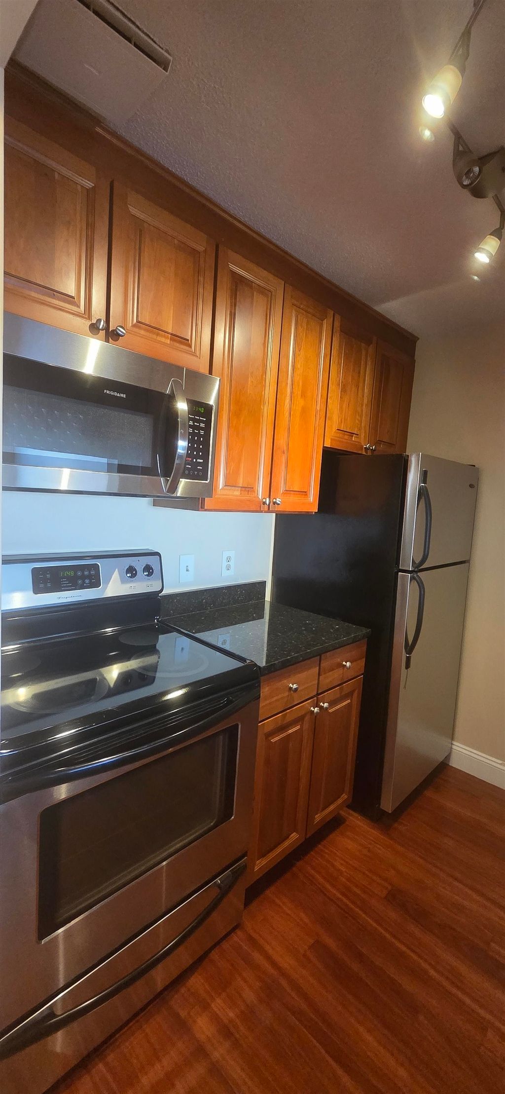 Photo of 232 Eastern Avenue #304, Manchester, NH 03104 (MLS # 5074677)