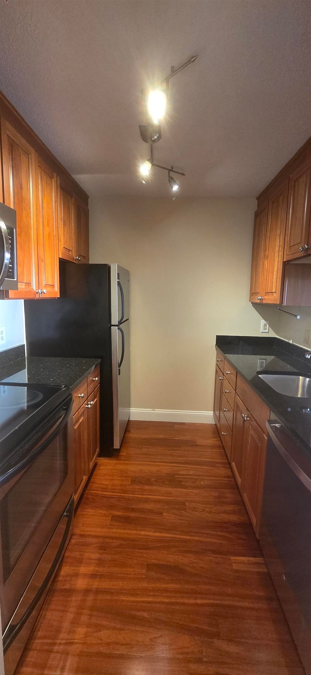 Photo of 232 Eastern Avenue #304, Manchester, NH 03104 (MLS # 5074677)