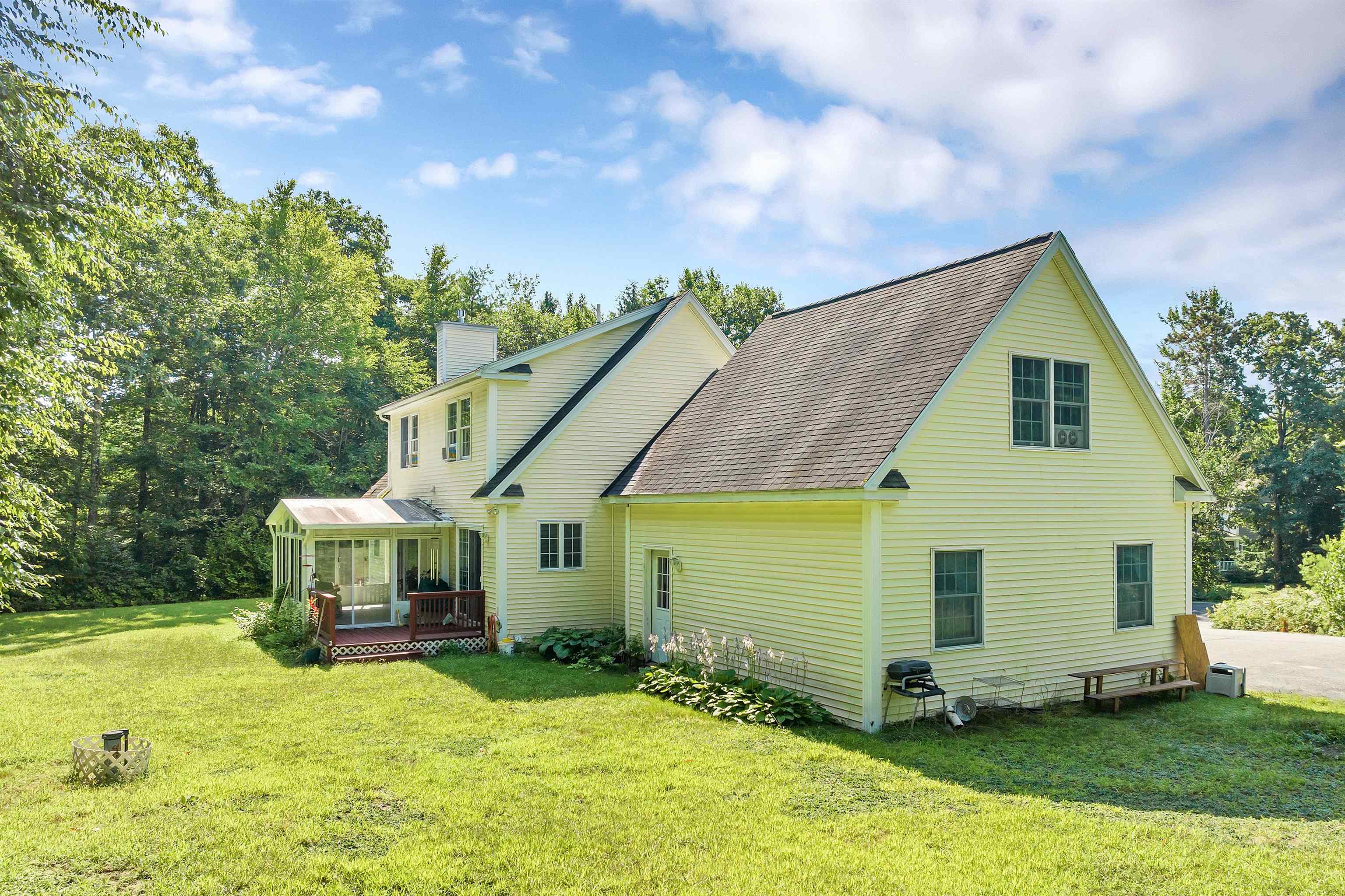 39 Winnipesaukee Drive