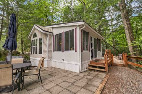 47 Overlook Road Holderness NH 03245