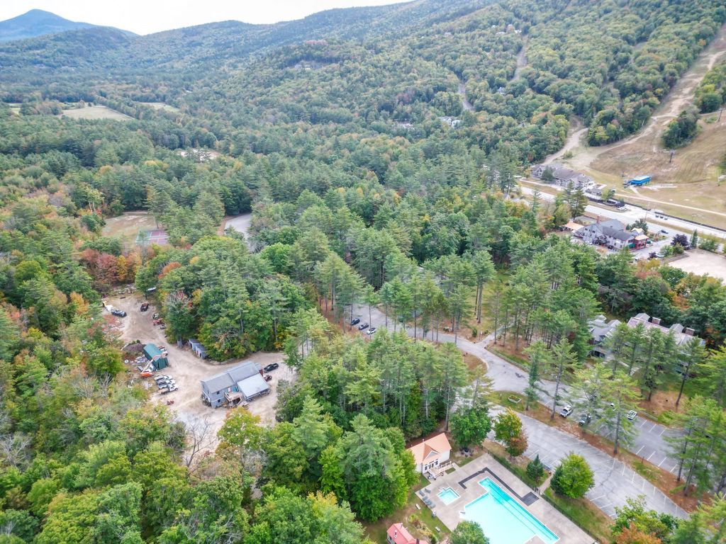 Photo of 6 River Run Drive #O, Bartlett, NH 03812 (MLS # 5089861)
