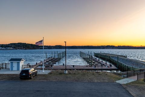 33 LITTLE BAY Drive Dover NH 03820