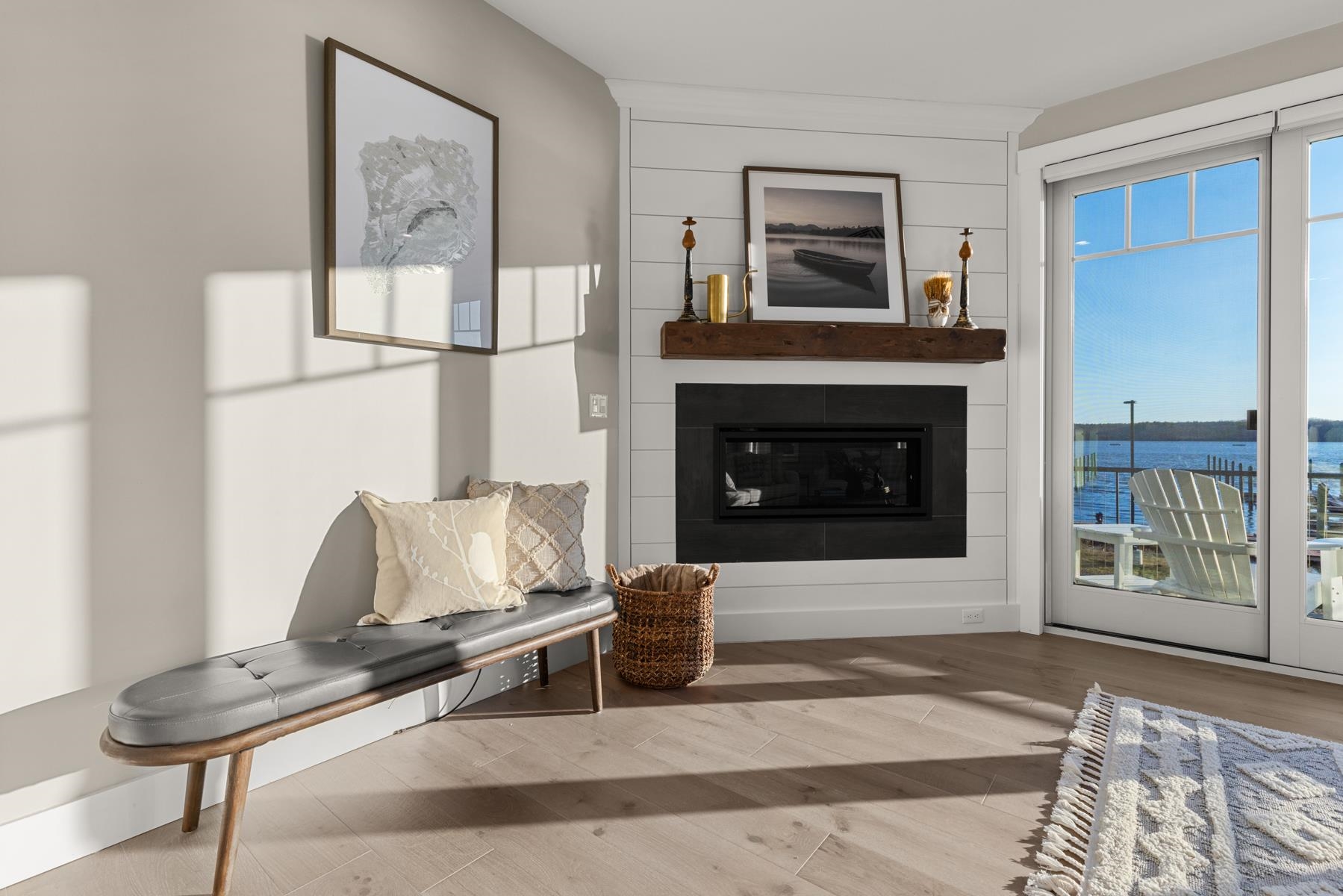 33 LITTLE BAY Drive