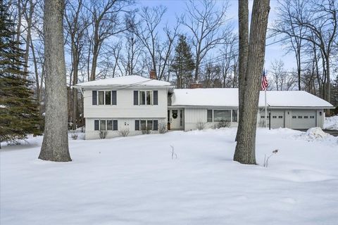 5 Johnson Street Windham NH 03087