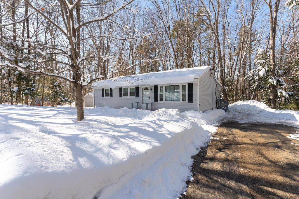 Photo of 54 Woodland Grove Road, Conway, NH 03818 (MLS # 5077423)