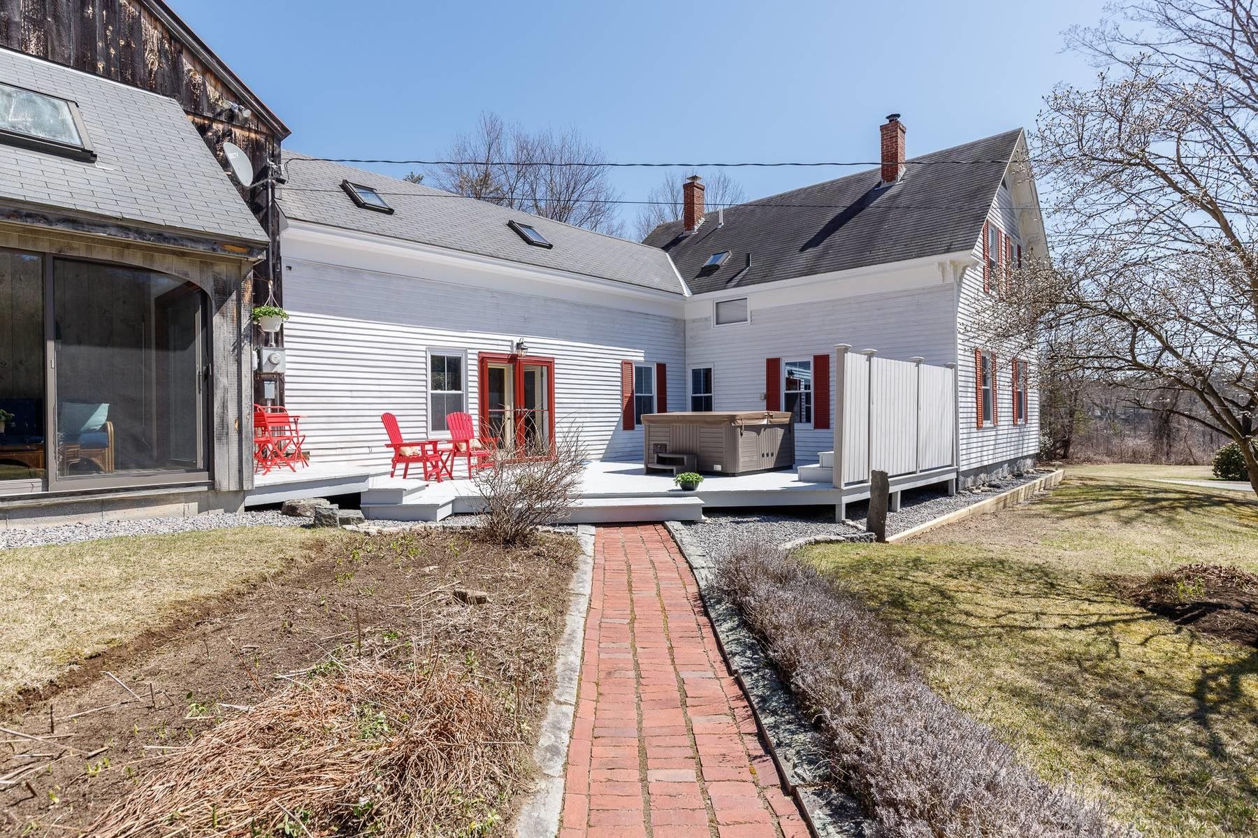 17 Old Jaffrey Road