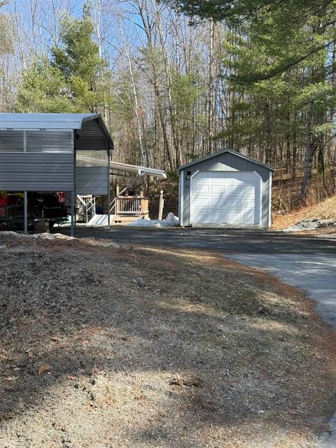 34 Ponderosa Park Charlestown NH 03603