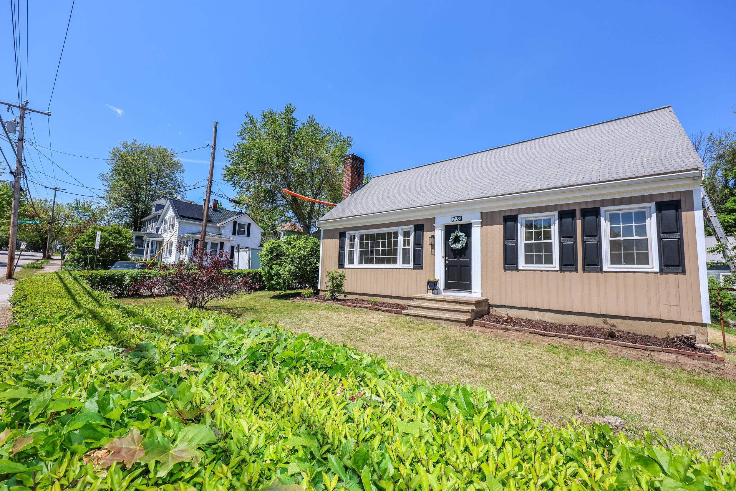 798 HANOVER Street