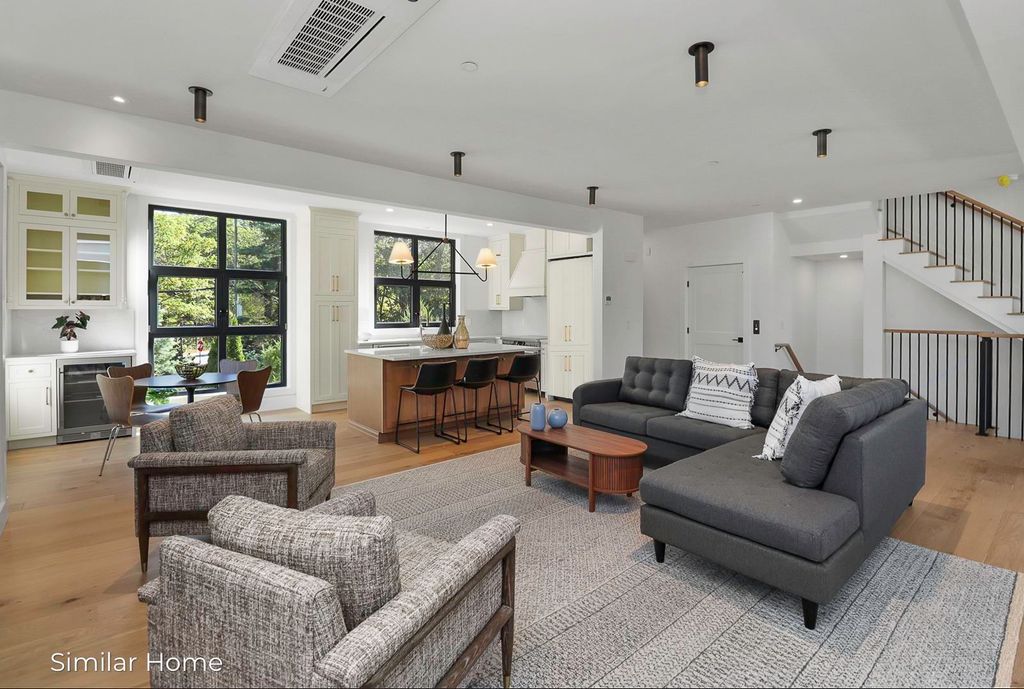 Photo of 1155 Sagamore Avenue #3, Portsmouth, NH 03801 (MLS # 5066184)