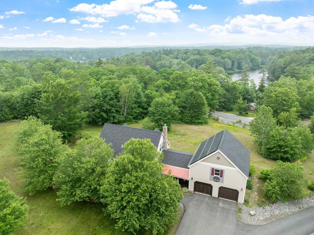 Photo of 55 Walker Road, Barnstead, NH 03225 (MLS # 5084794)