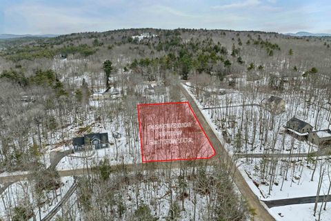 Christopher Court 18 Wolfeboro NH 03894