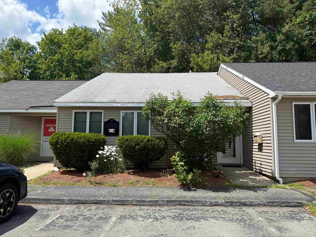 Photo of 90 Nashua Road #B2, Londonderry, NH 03053 (MLS # 5050224)
