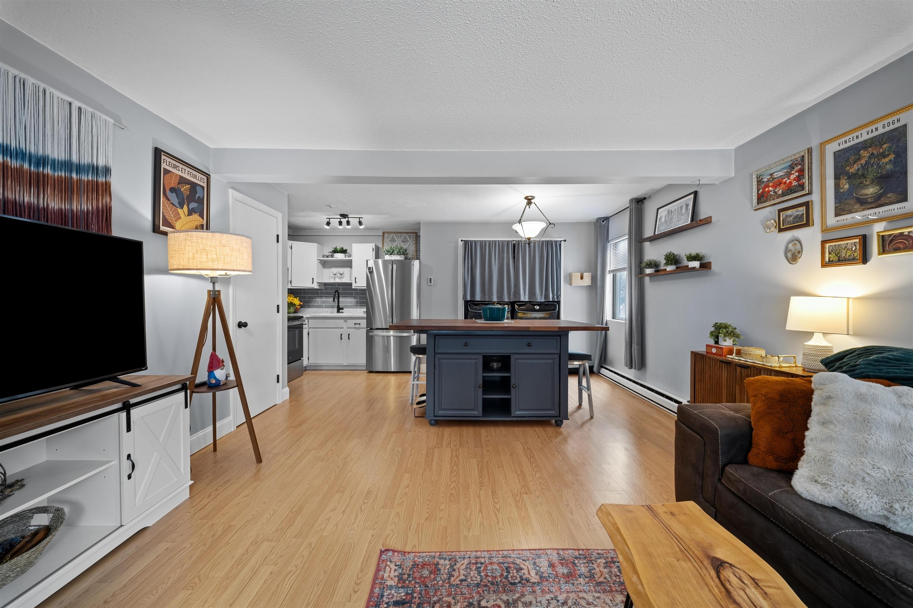 9 Swiftwater Drive 8