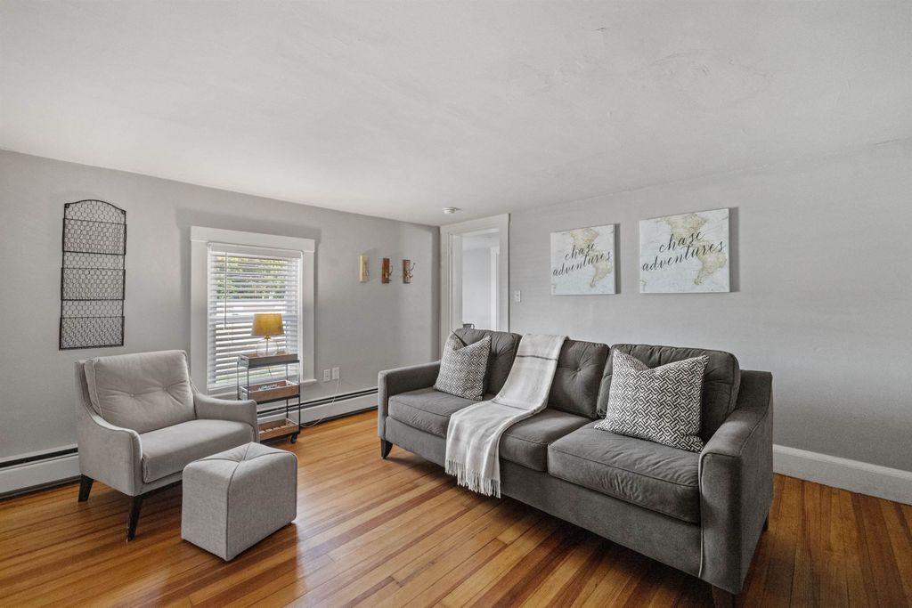 Photo of 23 Portsmouth Avenue, Exeter, NH 03833 (MLS # 5078351)