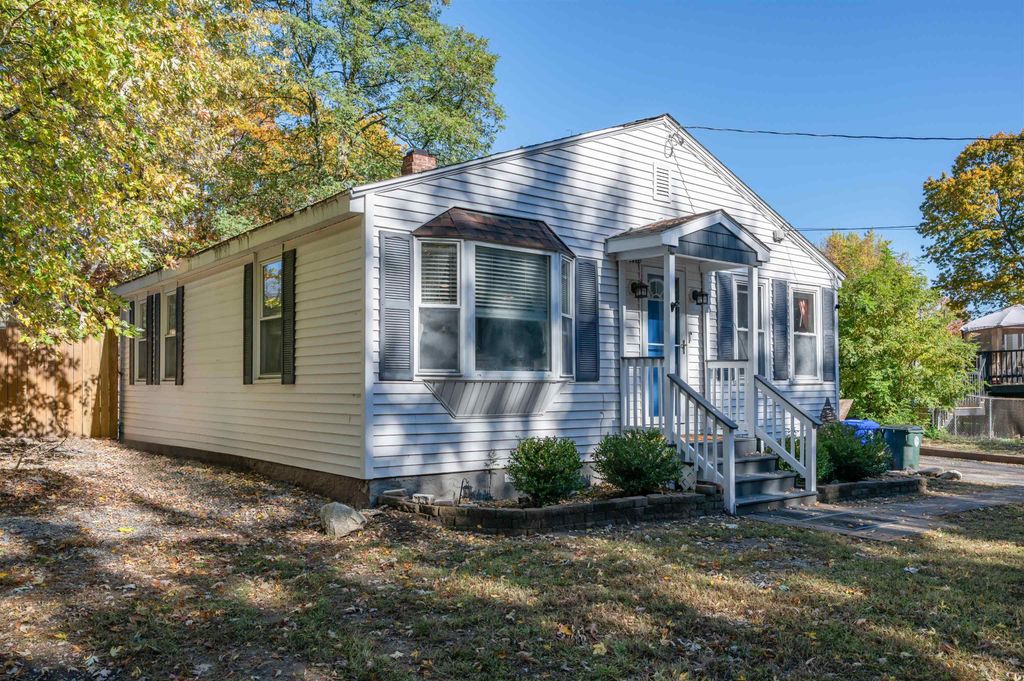 Photo of 35 W Mitchell Street, Manchester, NH 03103 (MLS # 5067103)