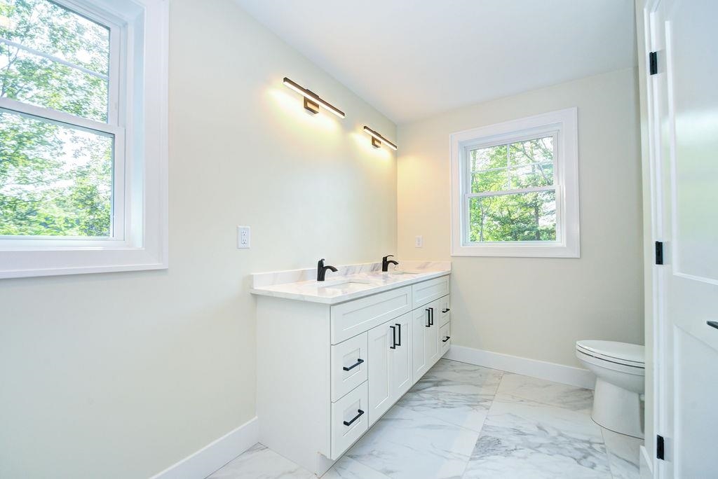 Hudson, New Hampshire 03051, United States, 3 Bedrooms Bedrooms, ,2 BathroomsBathrooms,Residential,Active,149507