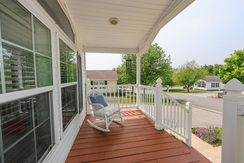 Photo of 21 Mountain View Drive, Franklin, NH 03235 (MLS # 5045058)