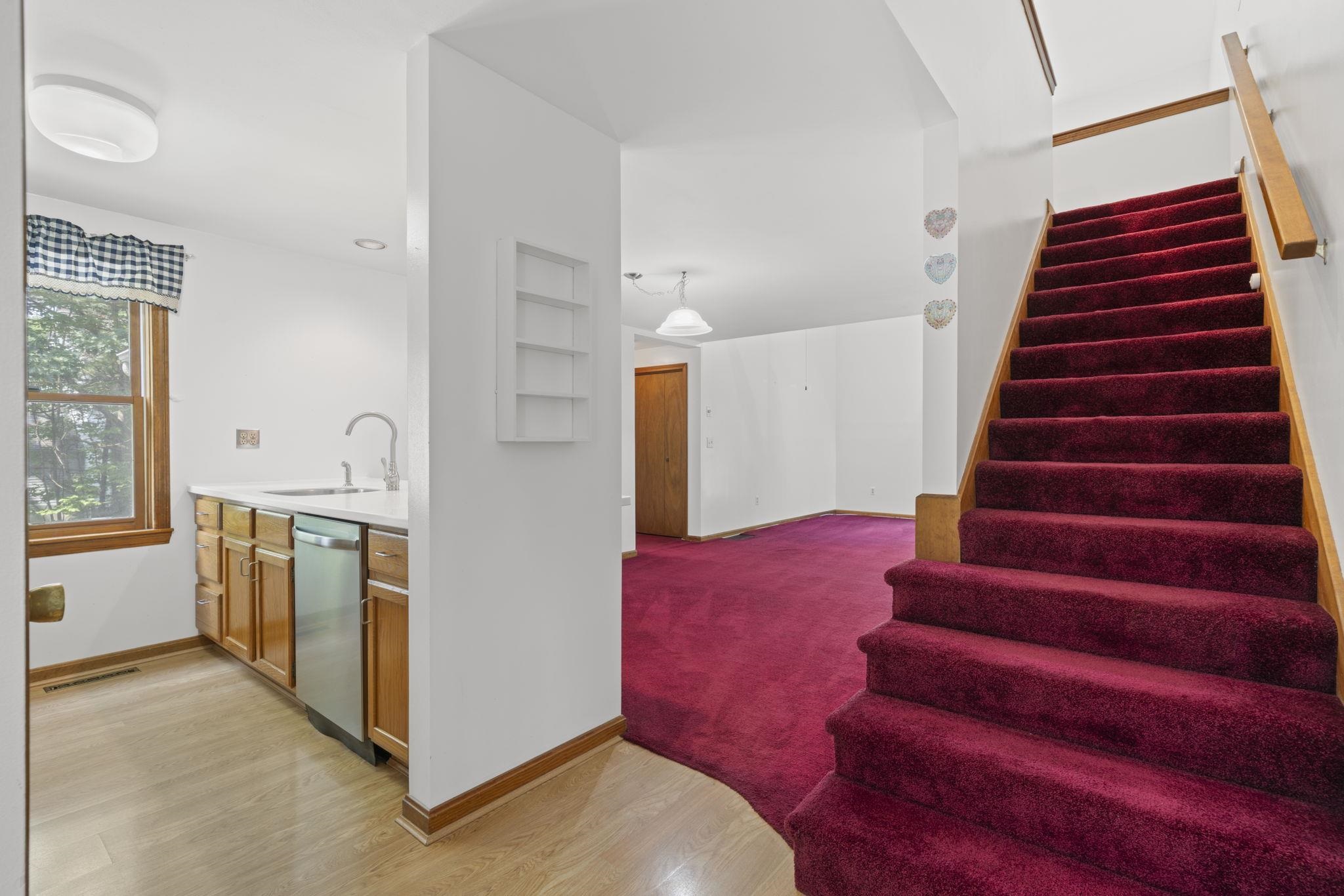 64 Glengarry Drive