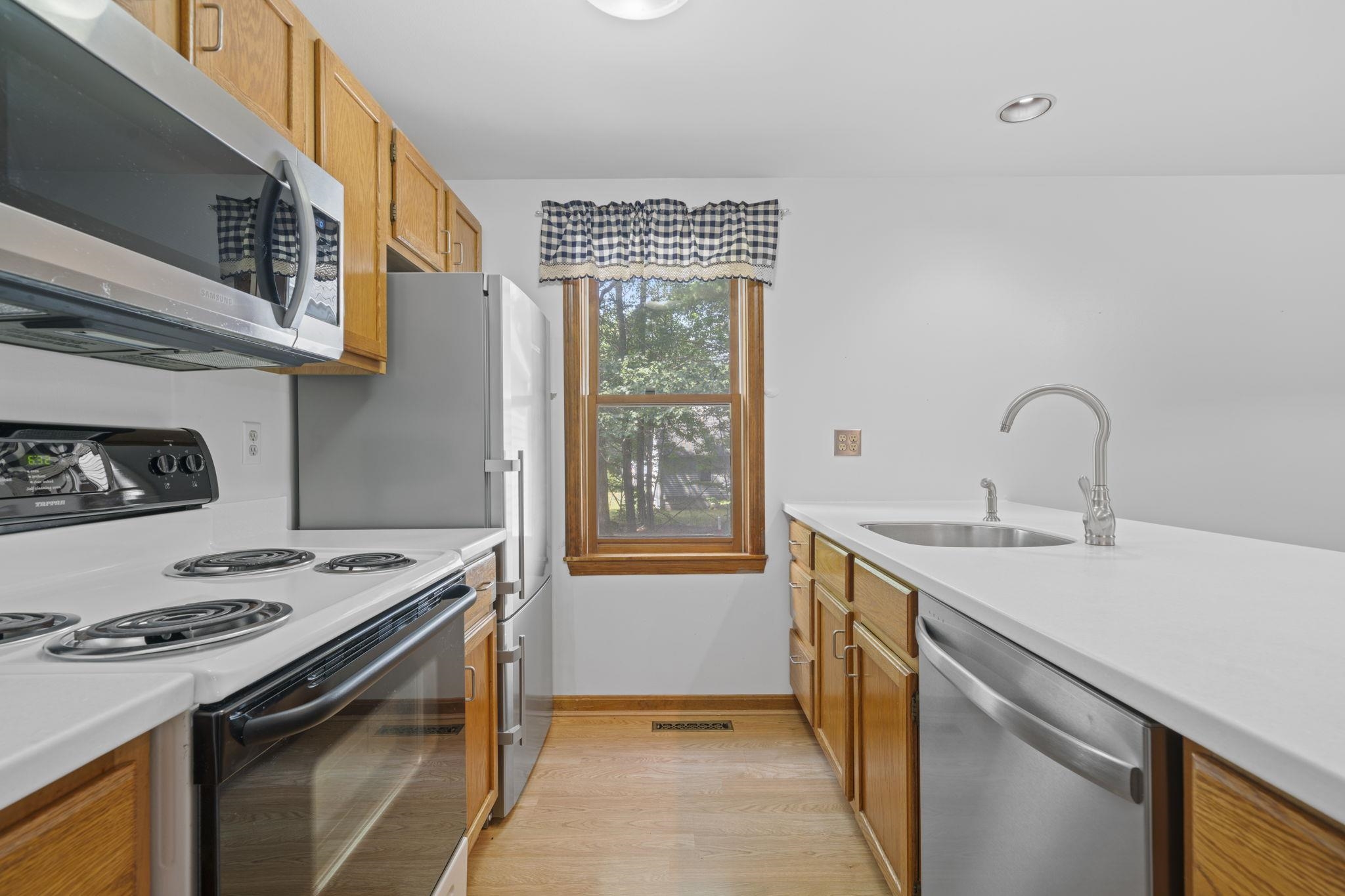 64 Glengarry Drive
